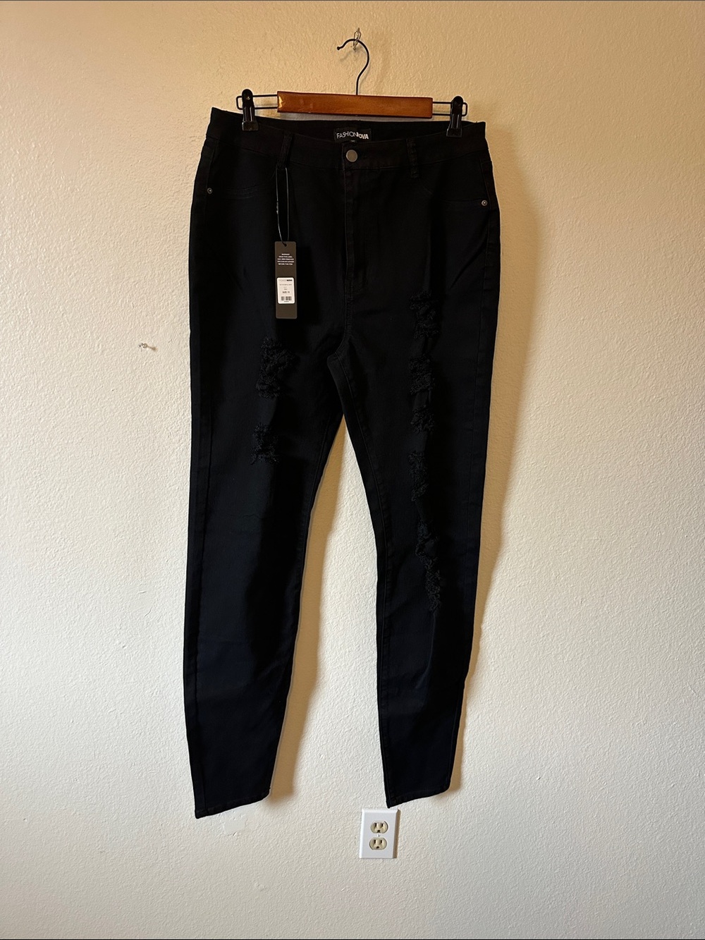 Fashion Nova Black Distressed Skinny Jeans
